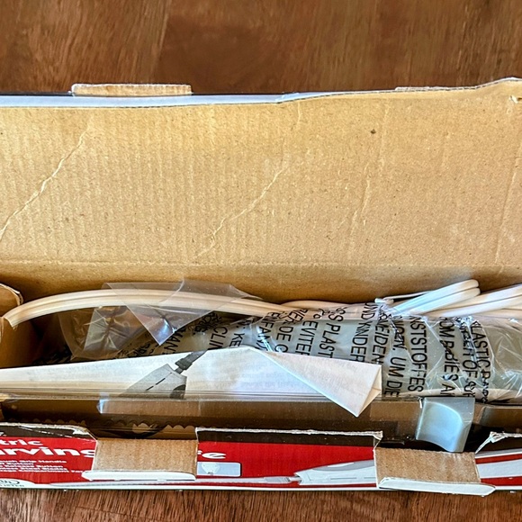 Kitchen Gourmet Electric Carving Knife - Picture 2 of 4